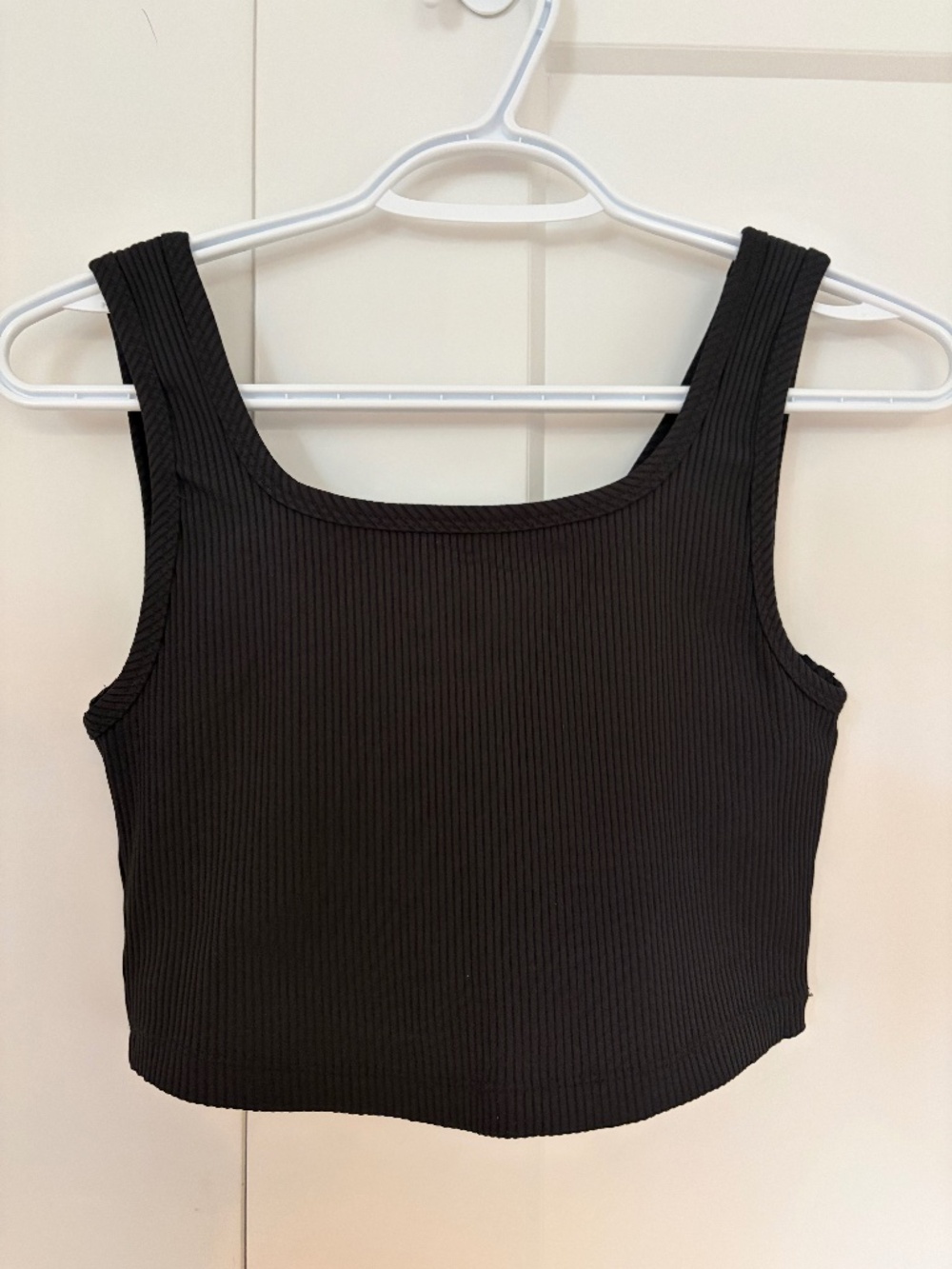 Daub cropped tank
